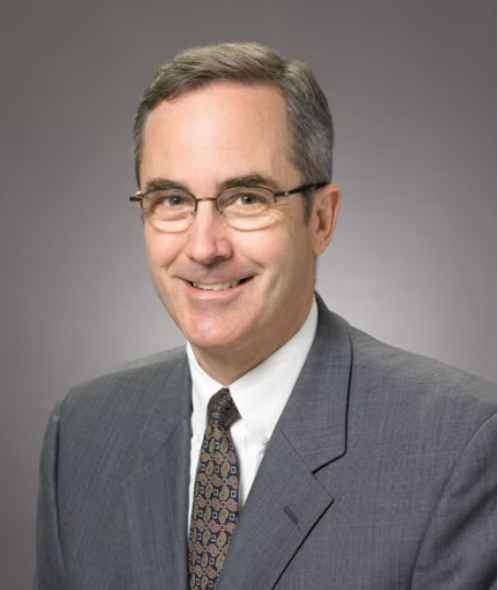 Head shot of lawyer Lee Ashmore